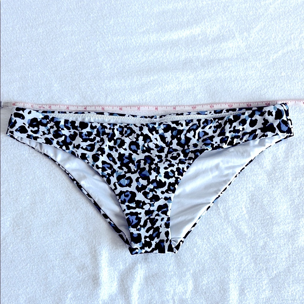 VICTORIA’S SECRET Bikini Bottom